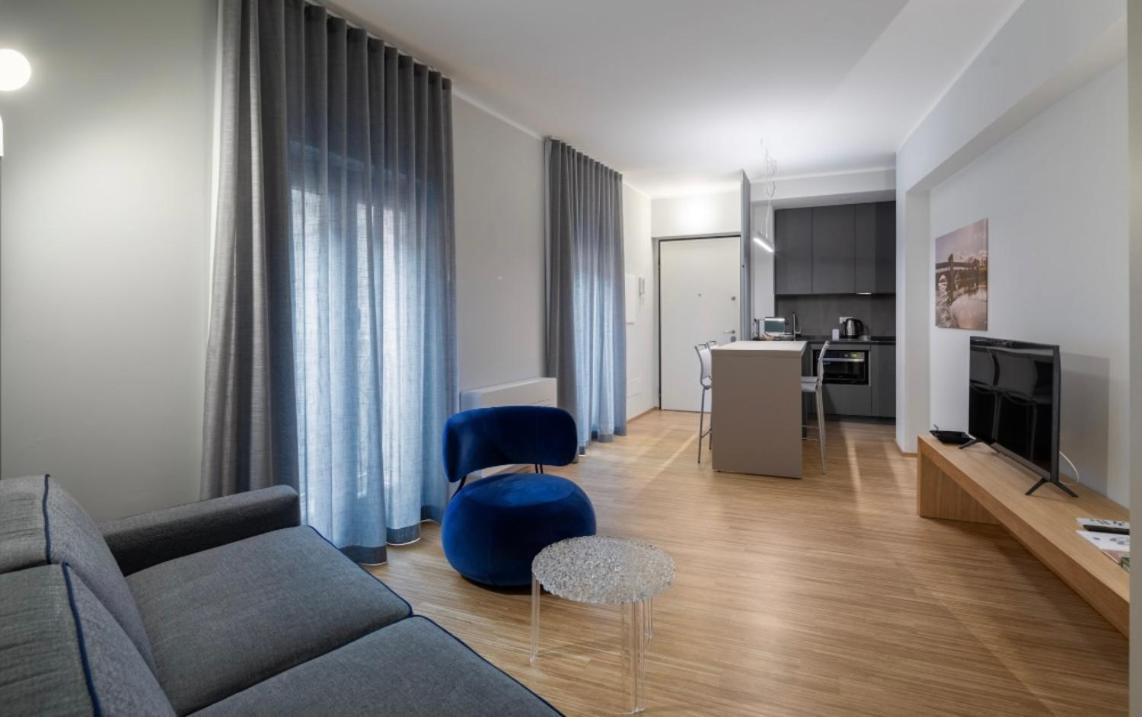 30Cavour Luxury Suites Pavia Exterior photo