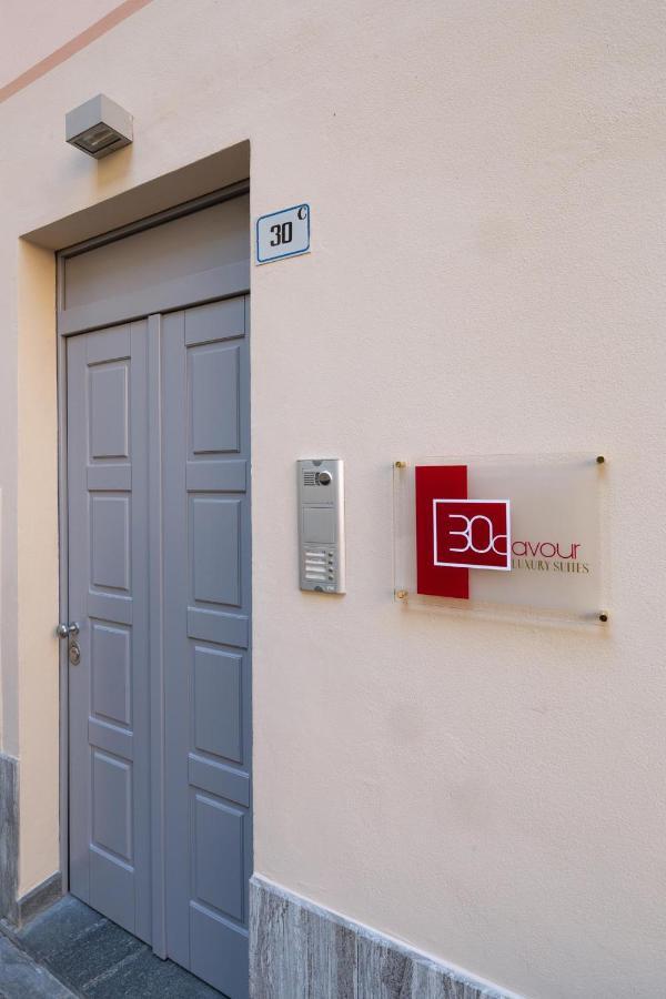 30Cavour Luxury Suites Pavia Exterior photo